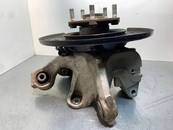 Moyeu roue arrière Subaru FBZ24545 - Pièce OE d'occasion image 6