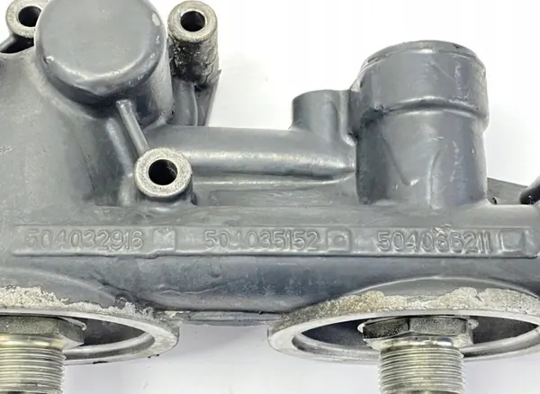 Support filtre à huile Irisbus OEM 504035152 image 5