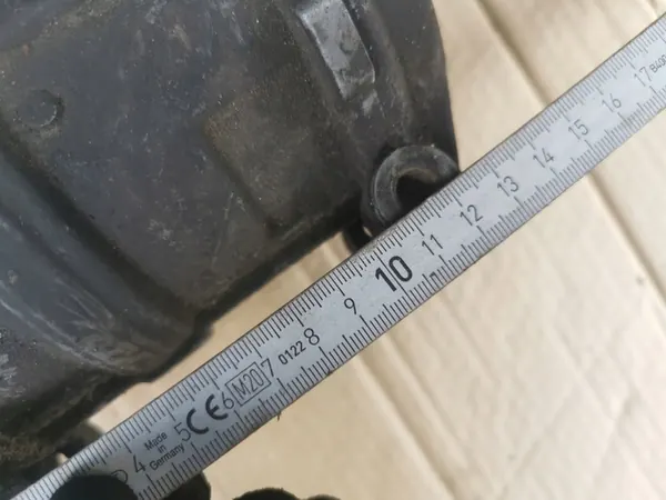 Mercedes W124 Ilmastointikompressori 1161300515 image 6