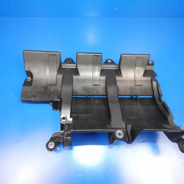 MERCEDES CLS W218 W207 W212 3.0 CDI Oil Pan Cover A6421800585 image 2