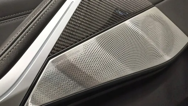 Set Revestimento Porta BMW G07 OEM MBW9360 Bowers Wilkins image 9