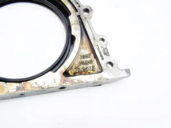 Kamaxeltätningshus OEM 12297 90J00 Begagnad image 5