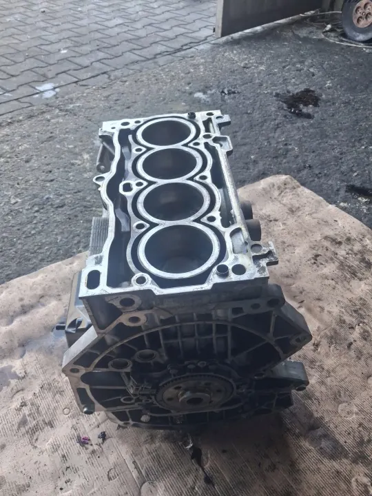 Bloco Motor CXS Completo VW Skoda 1.4 TSI Usado image 5