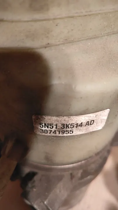 Pompe de direction Volvo OEM 5N513K514 Occasion image 4