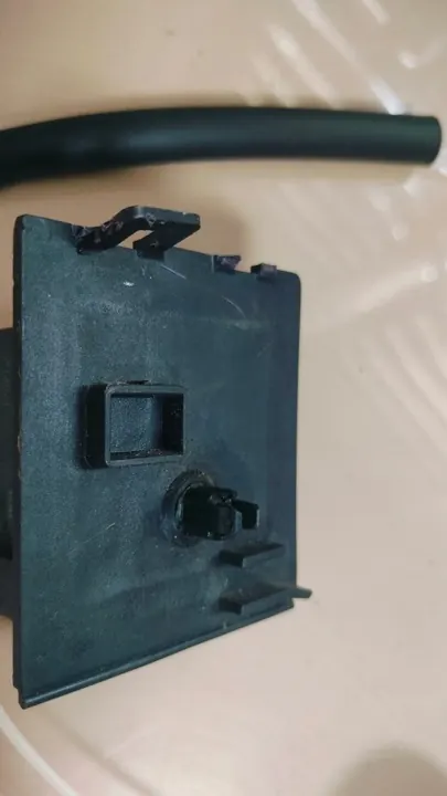 Bränsletankslucka låsaktuator Jeep Cherokee KL 68140743AC image 3