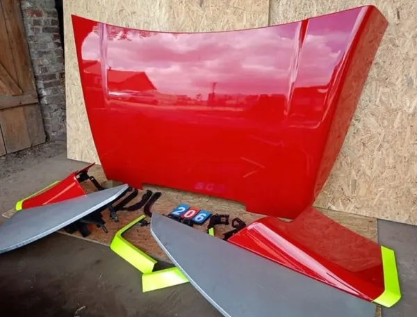 Spoiler de cabina Scania 22323231455 - Estado usado image 2