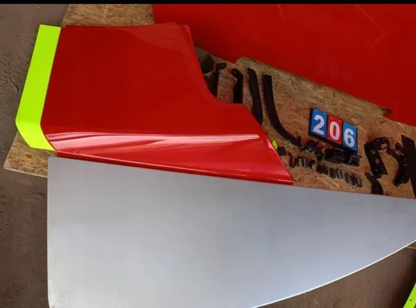 Spoiler de cabina Scania 22323231455 - Estado usado image 10