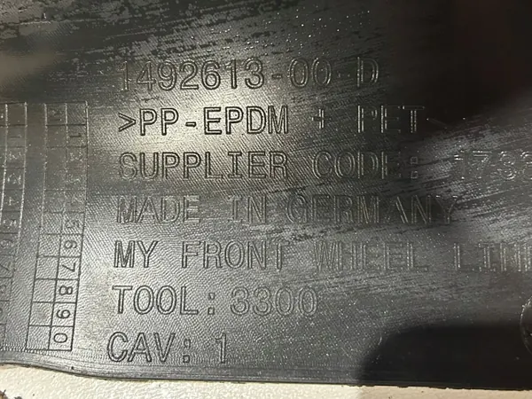 Tesla Y Linker Voorbumper OEM 149261300D Gebruikt image 5