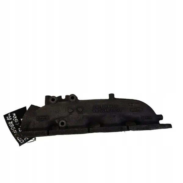 Mitsubishi Outlanderin pakoputken keräin OEM 0317010096 image 3