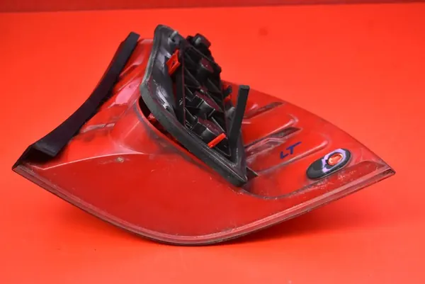 Lámpara Trasera Izquierda A2038201164 Mercedes Clase C W203 00-04 image 4