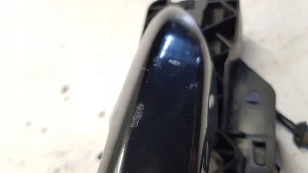 Etumma oikea ovenkahva VW Passat CC LC9X image 3