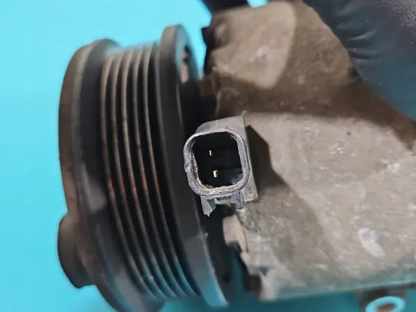 Ilmastointikompressori Ford Focus Mk3 1.6 TDCi image 8