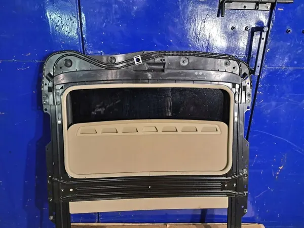 Toit Ouvrant Volvo S60 II OEM 31385990 - Occasion image 3