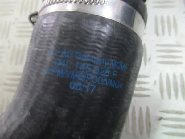 Luftdruckschlauch Intercooler Audi VW Skoda 04L145828F image 2