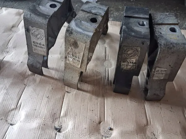 Fiat Vaihteiston Kiinnike 51724724 image 4