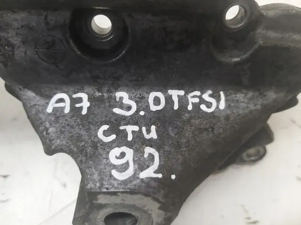Tubo de água Audi A7 3.0 TFSI OEM 06E121161BB image 10