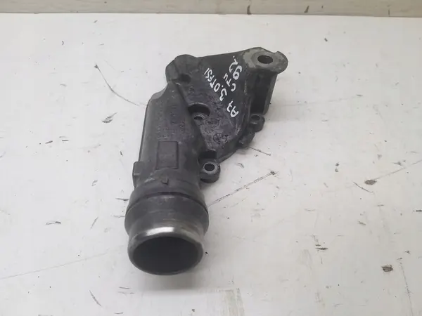 Tubo de água Audi A7 3.0 TFSI OEM 06E121161BB image 5