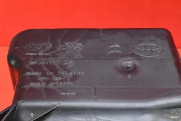 Toyota OE mamAUTO-993045-98183661 AdBlue-tank image 6