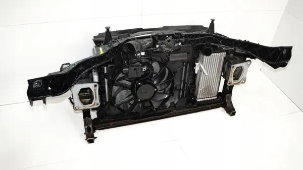 OEM 375485482 Framremsa för Ford Kuga MK2 2016-2019 image 9