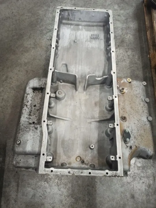 Cárter de aceite MAN OEM 51541205513 para autobús D2676LOH image 2