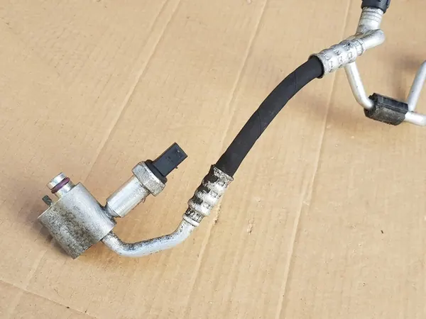 Ilmastointijärjestelmän letkusetti - Audi A3 8P VW Golf V VI image 5