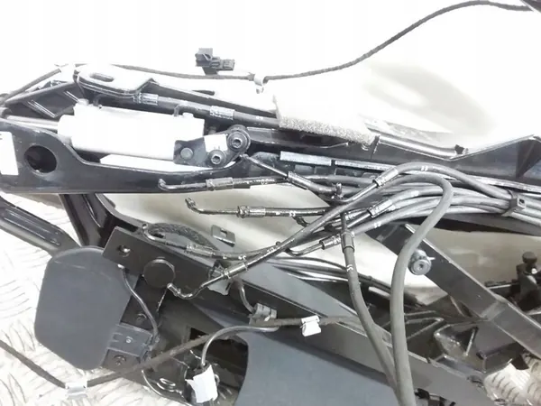 2007 Opel Astra H Cabrio Roof Hinge 13300110400 image 3