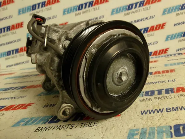 Compressore AC BMW G05 G06 G07 G30 LCI G32 LCI 7948809 image 2