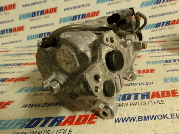 Compressore AC BMW G05 G06 G07 G30 LCI G32 LCI 7948809 image 4