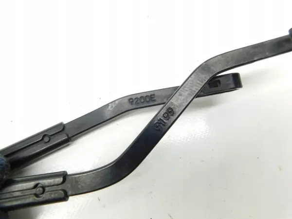 OEM vindrutetorkararmar fram - Toyota RAV4 V 2018-2025 image 5