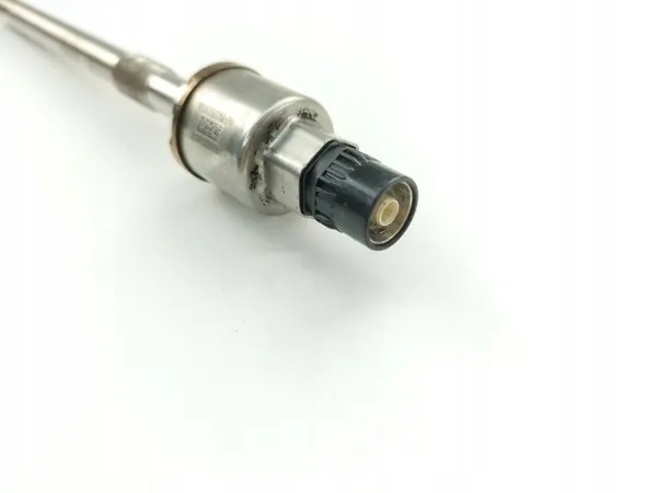 Bujía de precalentamiento OEM 55590467 Opel 2.0 CDTI image 3