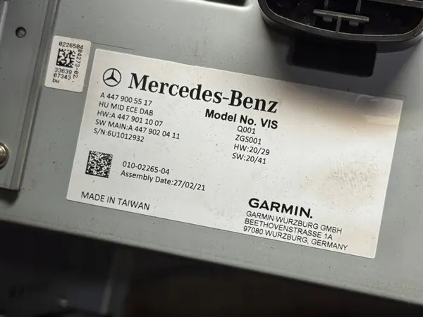 Mercedes W447 Radio Navigation OEM A4479005517 image 5