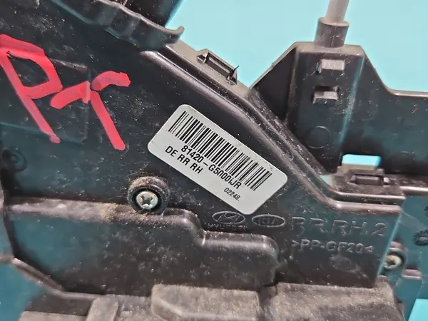 Rechtes Hinter Schloss 81420-G5000 Kia Niro I 2016-2022 image 6