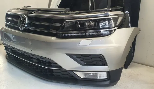 VW TIGUAN 5NA 16- Täydelliset Etuosat OEM 5G0807217BN image 5