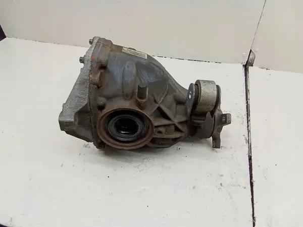 2015 Mercedes C W205 Achterdifferentieel 2053503603 image 5