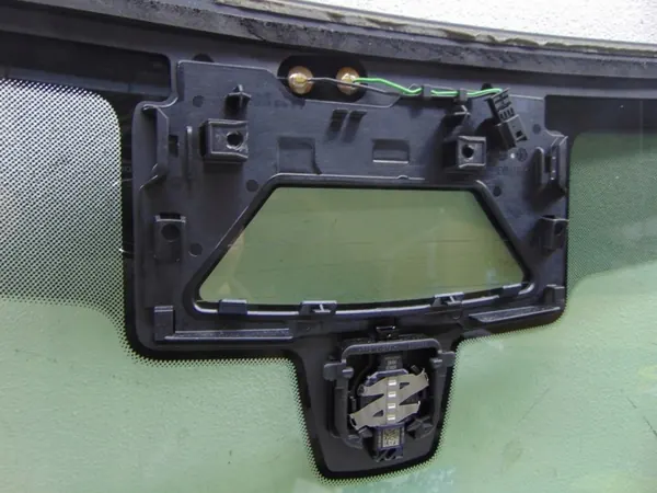 Käytetty BMW OE etulasi OEM 51319478775 image 5
