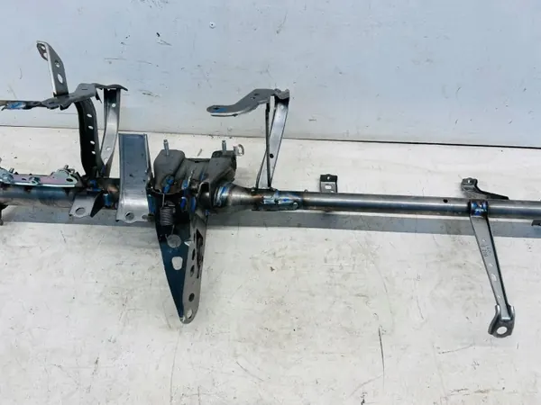 OEM OYT25898 dashboardconsolebeugel voor Yaris image 9