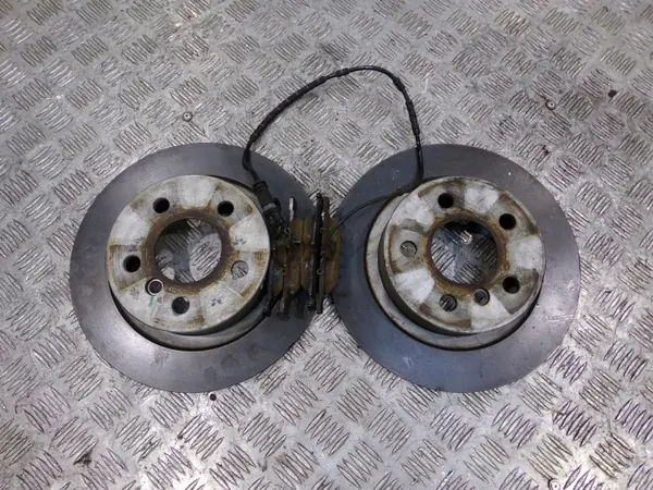 Discos e pastilhas travão traseiro BMW i3 OEM 6864141 image 2