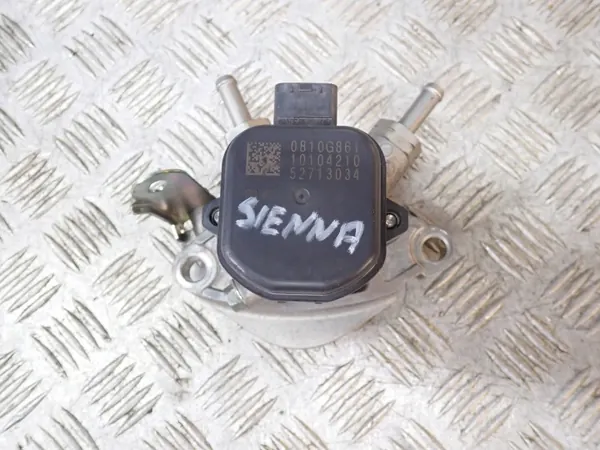 Oliepomp Toyota Sienna XL40 2021 OEM 0810G861 image 2