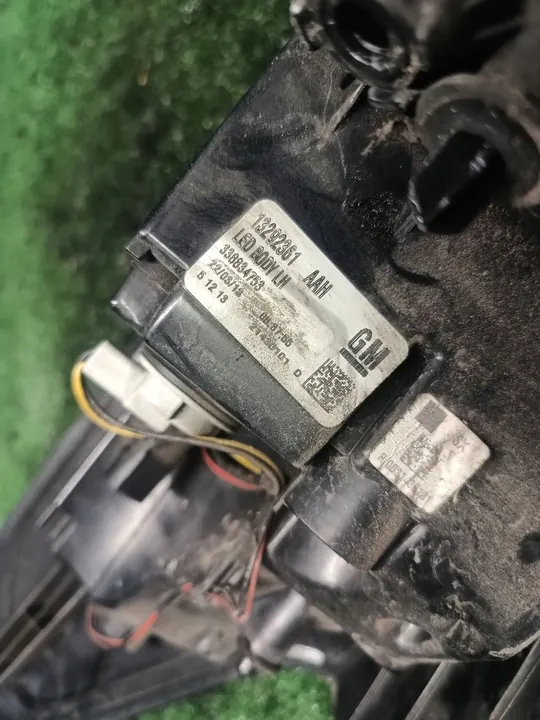 OPEL ZAFIRA C TOURER 12- VÄNSTER BAK LED LAMPA image 5