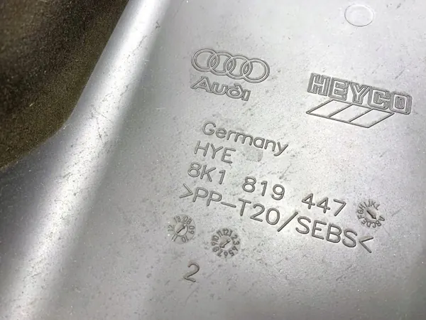 OEM 8K1819447 Pare-brise avant pour Audi A5 8T image 3