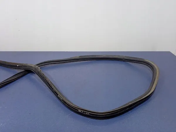 BMW OE 7954150 Kofferraumdichtung für iX i20 - Gebraucht image 3