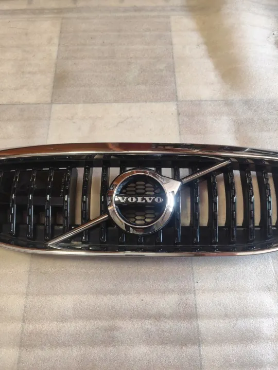Grille Volvo V40 Lift 2016-2019 OEM KR 31425349 image 3