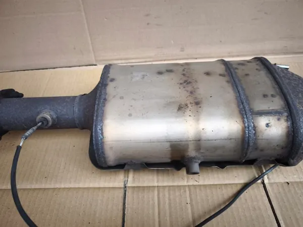 Katalysaattori Ford Kuga MK2 2.0 TDCI OEM 82212752 image 10