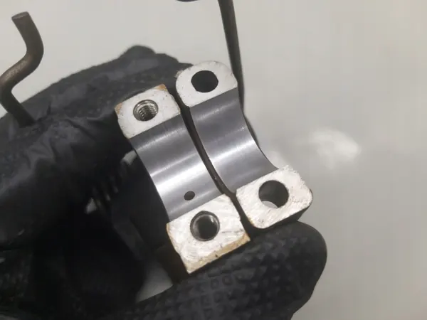 OEM 7570013 Chapeau de Palier d'Arbre à Cames 1.6 VTI image 7