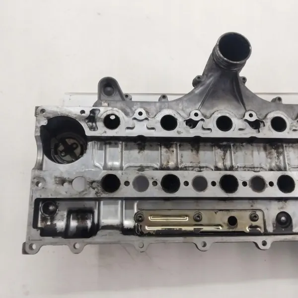 Couvercle de Soupape Volvo OEM 30637137 2.4 5-Cylindres image 7