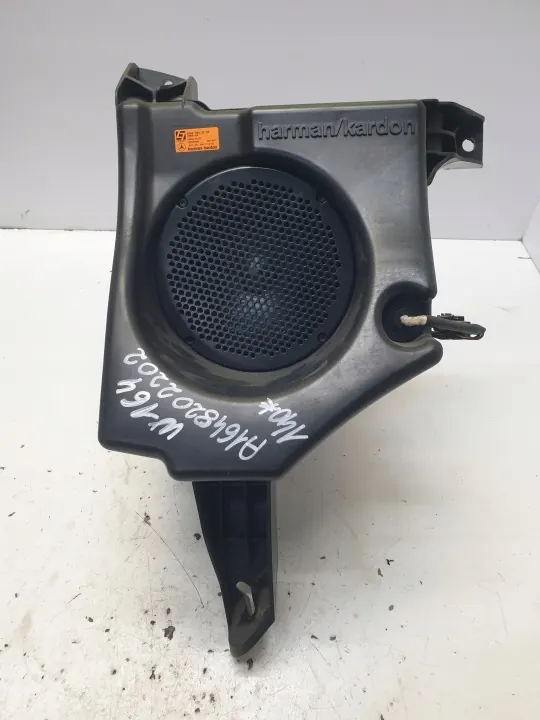 Harman Kardon Subwoofer OEM A1648202202 Mercedes ML W164:lle image 2