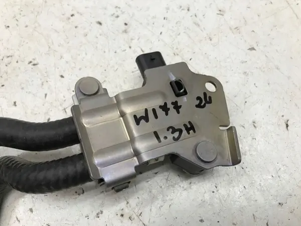 MERCEDES W177 GLA II 1.3 H 24 Sensor de Pressão de Escape A000905930 image 3