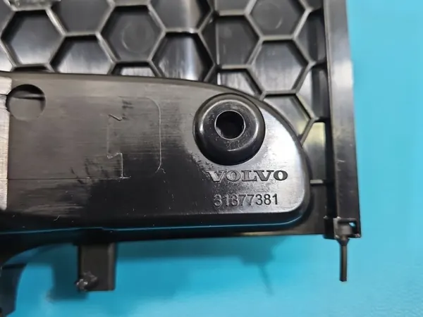 Tunnel askkopp OEM 31369149 för Volvo S90 II 2016- image 6