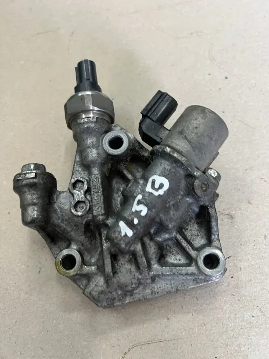 Honda HR-V II 1.5B L15B4 oliedruksensor klep image 2