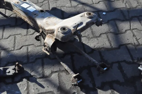 OEM 273263 Hinterachsschwinge für Chevrolet Epica image 3